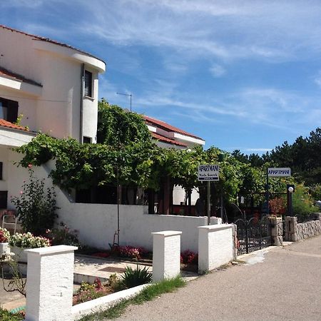Apartmani Marko Baška Buitenkant foto