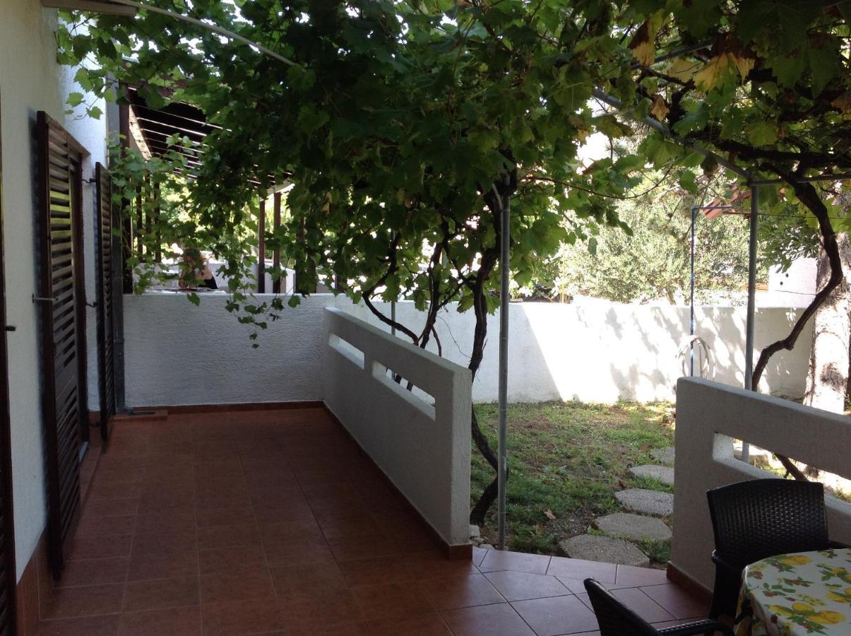 Apartmani Marko Baška Kamer foto